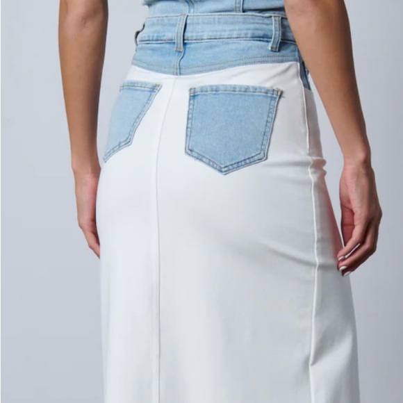 AKIRA Dresses & Skirts - AKIRA White Maxi Pencil Skirt